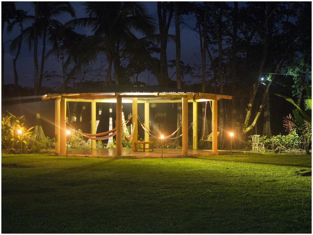 Lirio Lodge Barra de Pacuare Buitenkant foto