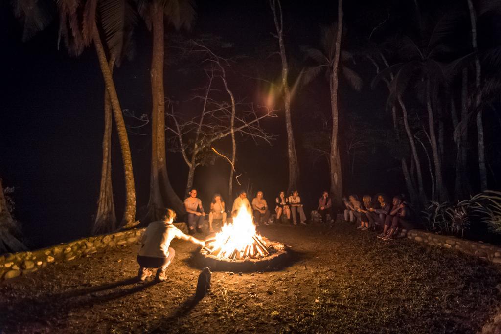 Lirio Lodge Barra de Pacuare Buitenkant foto